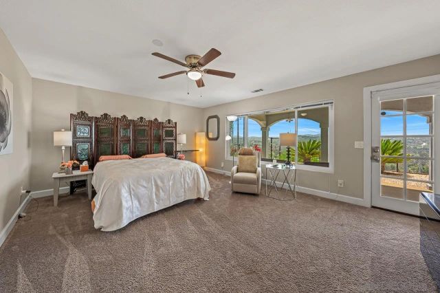 7087 Rancho Santa Fe View Ct., Rancho Santa Fe, CA 92067