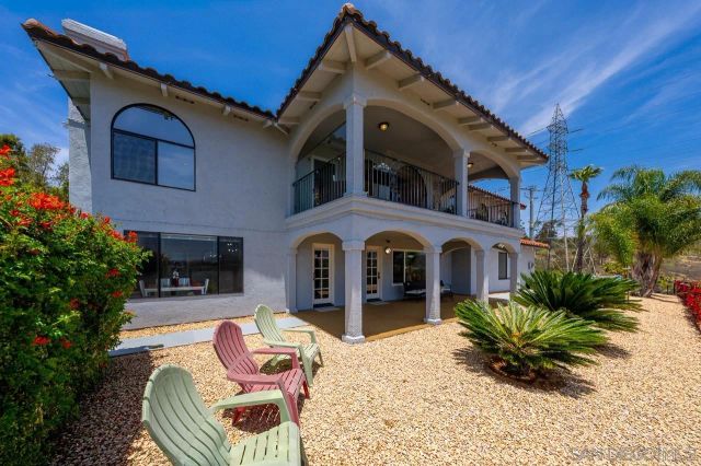 7087 Rancho Santa Fe View Ct., Rancho Santa Fe, CA 92067