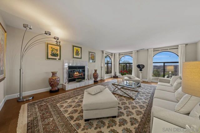 7087 Rancho Santa Fe View Ct., Rancho Santa Fe, CA 92067