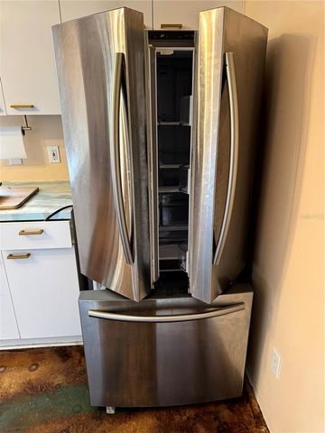 413 CALZADA COURT, Lady Lake, FL 32159