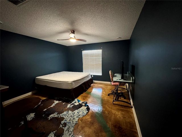 413 CALZADA COURT, Lady Lake, FL 32159