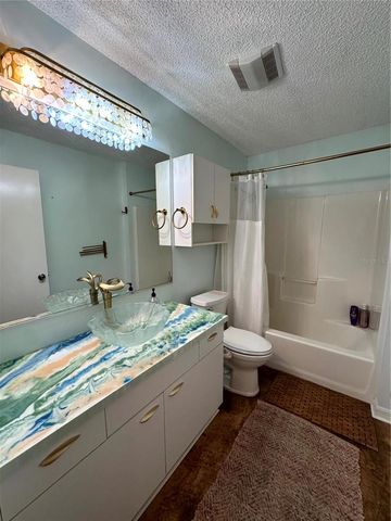 413 CALZADA COURT, Lady Lake, FL 32159