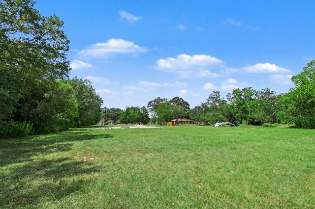 2701 Mazen Road, Rosenberg, TX 77471