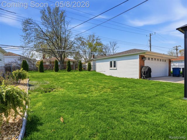 7911 Beatrice, Westland, MI 48185