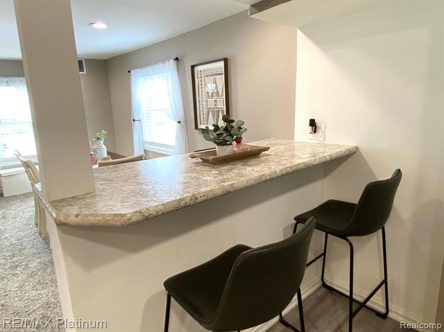 505 E Frank Street, Fowlerville, MI 48836