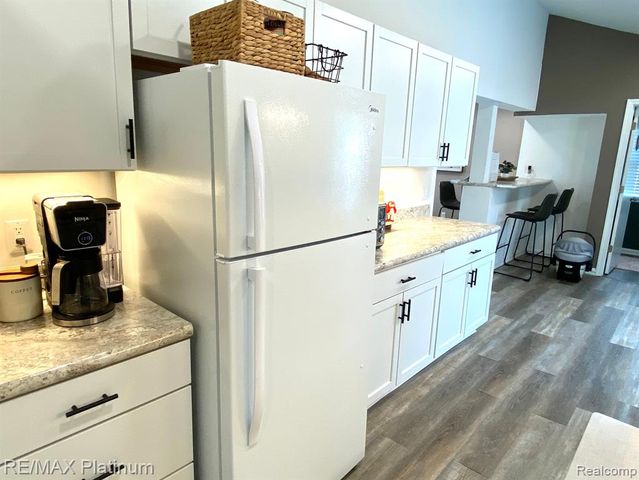 505 E Frank Street, Fowlerville, MI 48836