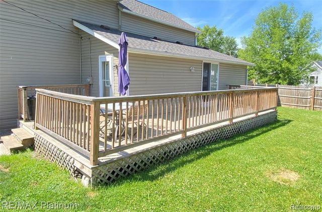 505 E Frank Street, Fowlerville, MI 48836