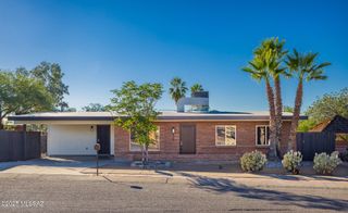 400 S Vozack Lane, Tucson, AZ 85748