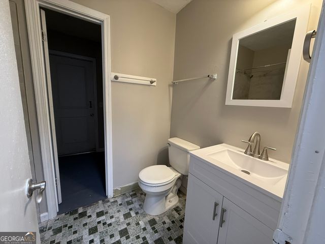 7 W Park Court, Newnan, GA 30263