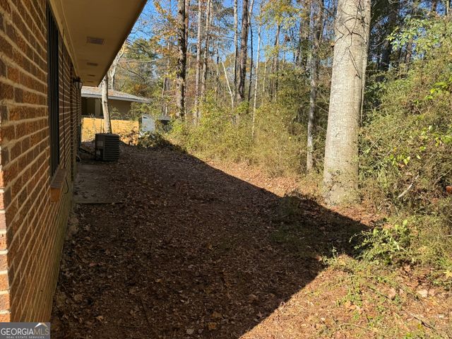 7 W Park Court, Newnan, GA 30263