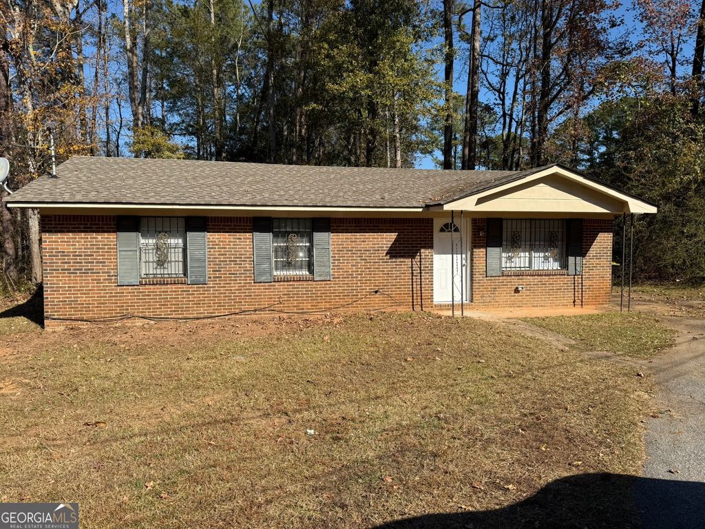 7 W Park Court, Newnan, GA 30263