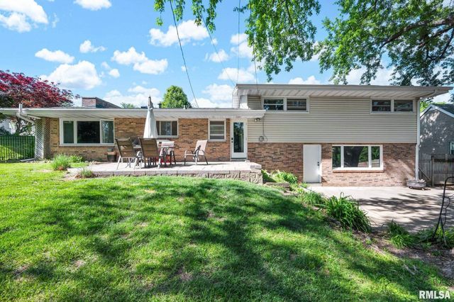 118 W MERLE Lane, Peoria, IL 61604