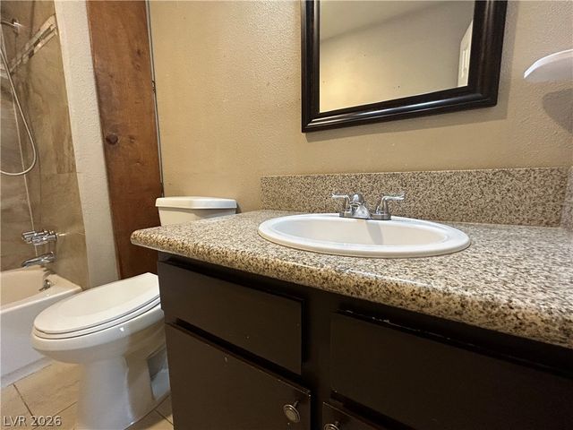 4241 Wales Green Lane, Las Vegas, NV 89110