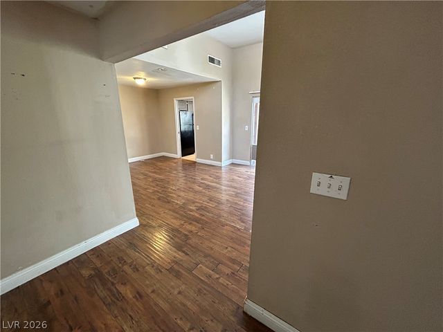 4241 Wales Green Lane, Las Vegas, NV 89110