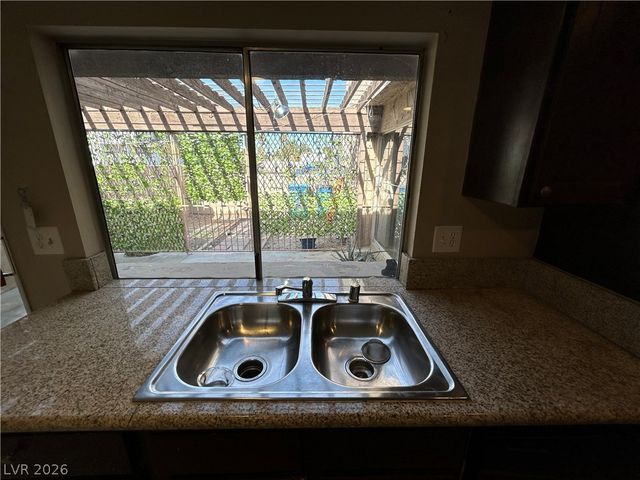 4241 Wales Green Lane, Las Vegas, NV 89110