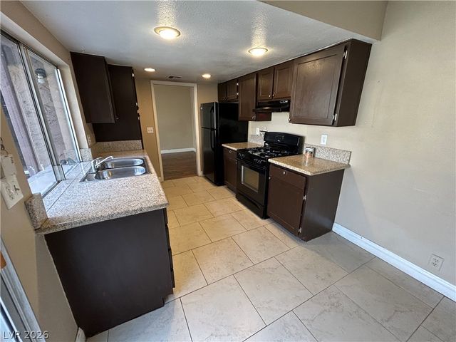 4241 Wales Green Lane, Las Vegas, NV 89110