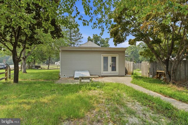 200 W BUCKSHUTEM RD, Millville, NJ 08332