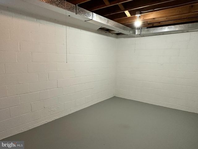 4405 BEL PRE RD, Rockville, MD 20853