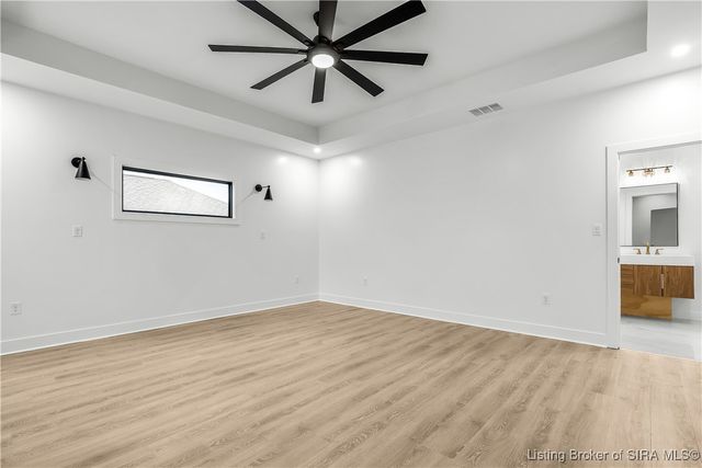 1019 Ridgeview Drive, Jeffersonville, IN 47130