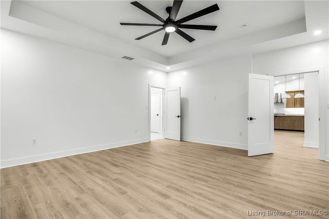 1019 Ridgeview Drive, Jeffersonville, IN 47130