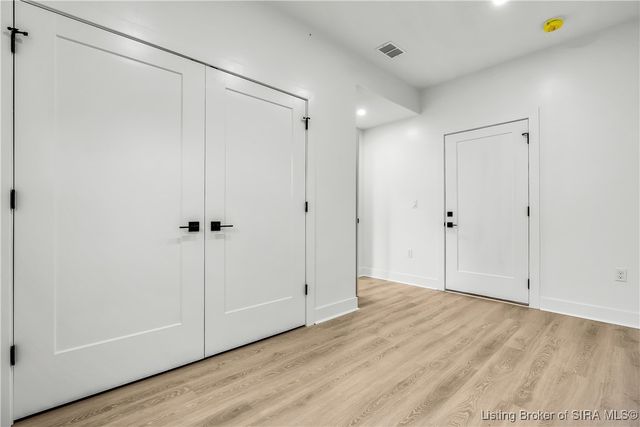 1019 Ridgeview Drive, Jeffersonville, IN 47130