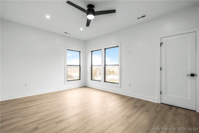 1019 Ridgeview Drive, Jeffersonville, IN 47130