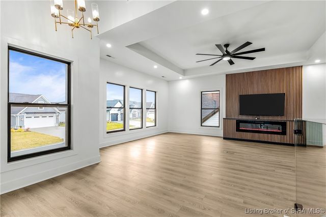 1019 Ridgeview Drive, Jeffersonville, IN 47130