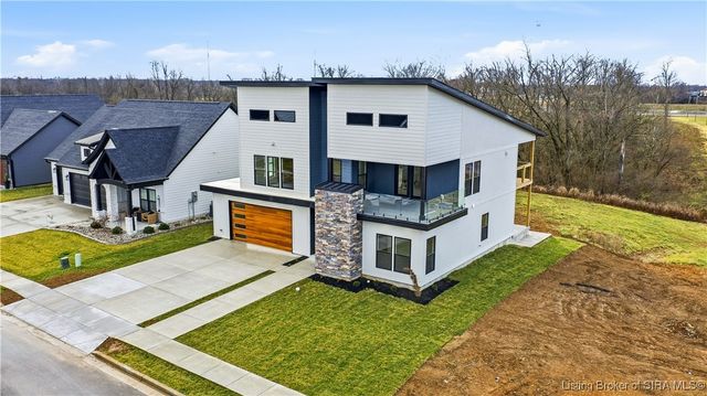 1019 Ridgeview Drive, Jeffersonville, IN 47130