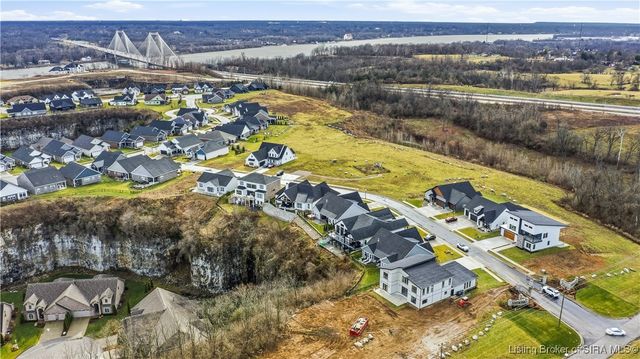 1019 Ridgeview Drive, Jeffersonville, IN 47130