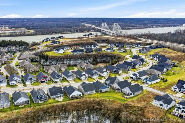 1019 Ridgeview Drive, Jeffersonville, IN 47130