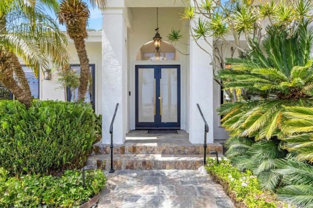 5918 Germaine Lane, La Jolla, CA 92037