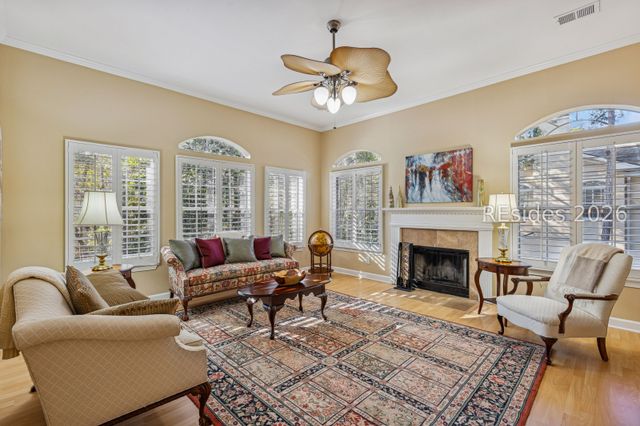 4 Indigo Run Dr Apt 3920, Hilton Head Island, SC 29926