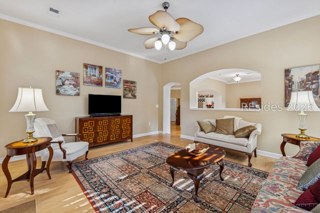 4 Indigo Run Dr Apt 3920, Hilton Head Island, SC 29926