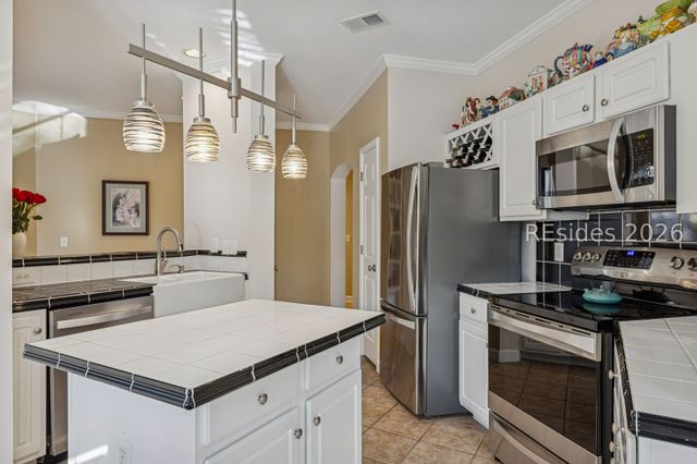 4 Indigo Run Dr Apt 3920, Hilton Head Island, SC 29926