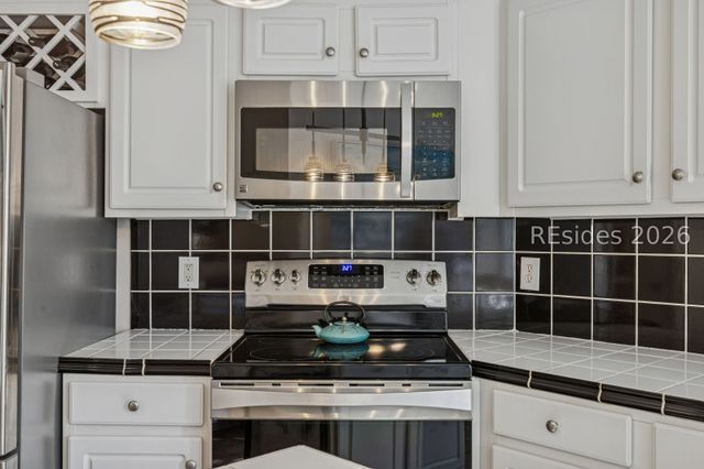 4 Indigo Run Dr Apt 3920, Hilton Head Island, SC 29926