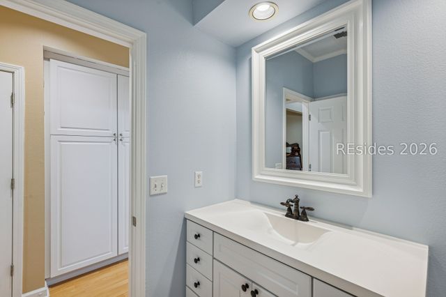 4 Indigo Run Dr Apt 3920, Hilton Head Island, SC 29926