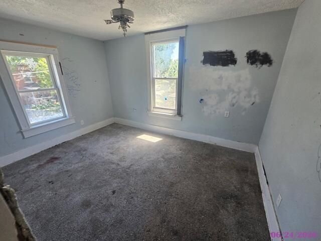 727 W WASHINGTON Avenue, Council Bluffs, IA 51503