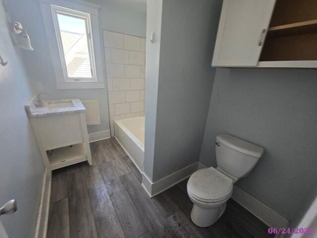 727 W WASHINGTON Avenue, Council Bluffs, IA 51503