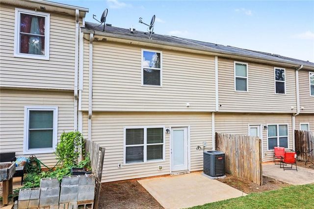 6404 Ellenwood Drive, Rex, GA 30273
