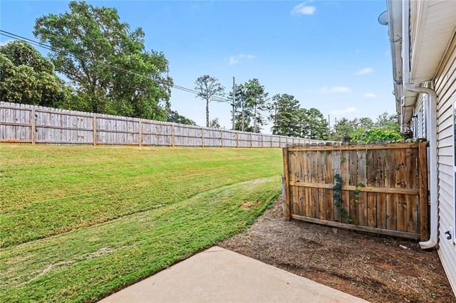 6404 Ellenwood Drive, Rex, GA 30273