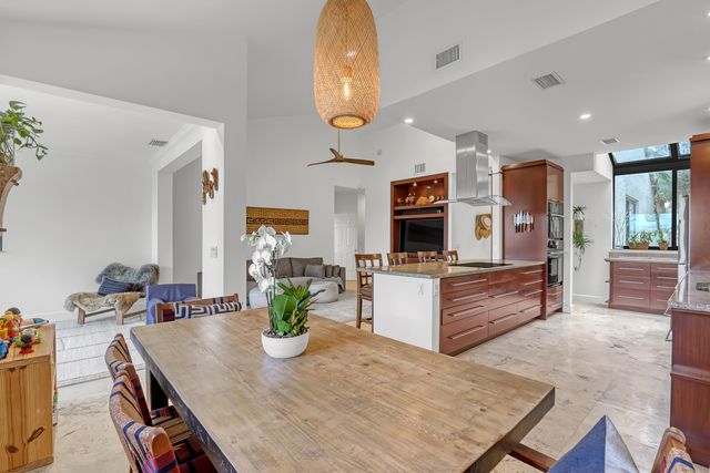 302 Sea Oats Drive E, Juno Beach, FL 33408