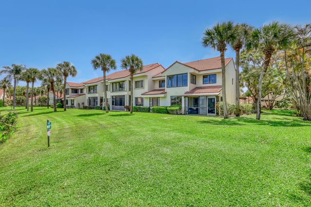 302 Sea Oats Drive E, Juno Beach, FL 33408