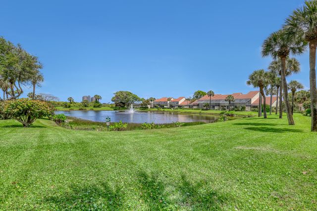 302 Sea Oats Drive E, Juno Beach, FL 33408