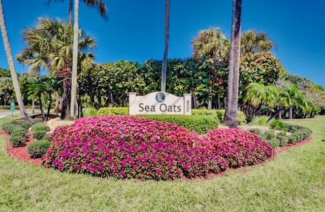 302 Sea Oats Drive E, Juno Beach, FL 33408