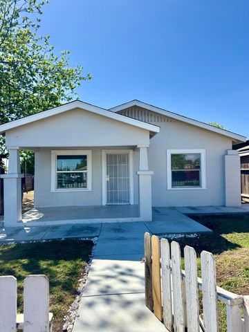 605 N F Street NW, Tulare, CA 93274