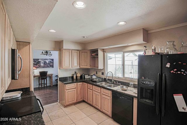 15851 N 25TH Avenue, Phoenix, AZ 85023