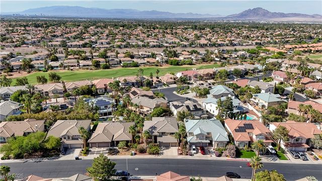 2496 Ram Crossing Way, Henderson, NV 89074