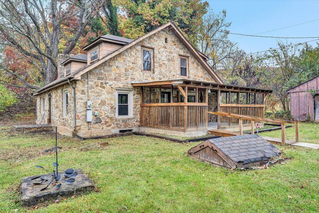 4714 Tobey RD, Salem, VA 24153