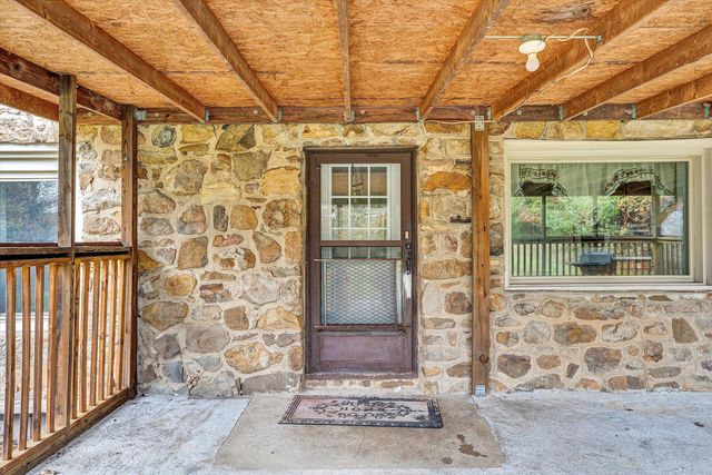 4714 Tobey RD, Salem, VA 24153