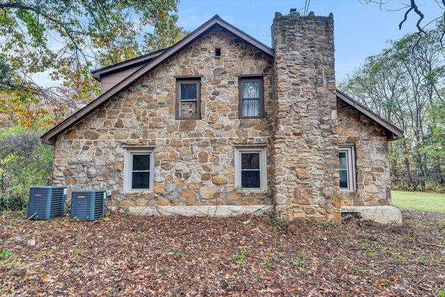 4714 Tobey RD, Salem, VA 24153